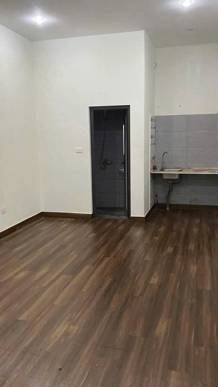 Cho thuê nhà ngõ 85 Lê Thanh Nghị, Bạch Mai - Hai Bà Trưng 35m x 3T giá 10 triệu 3