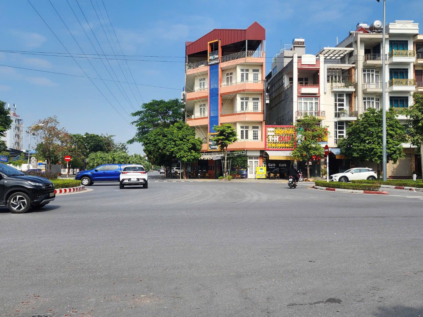 Bán lô đất biệt thự mặt đường Trần Nguyên Đán, ph Thanh Bình, TP HD, 250m2, mt 12.5m 3