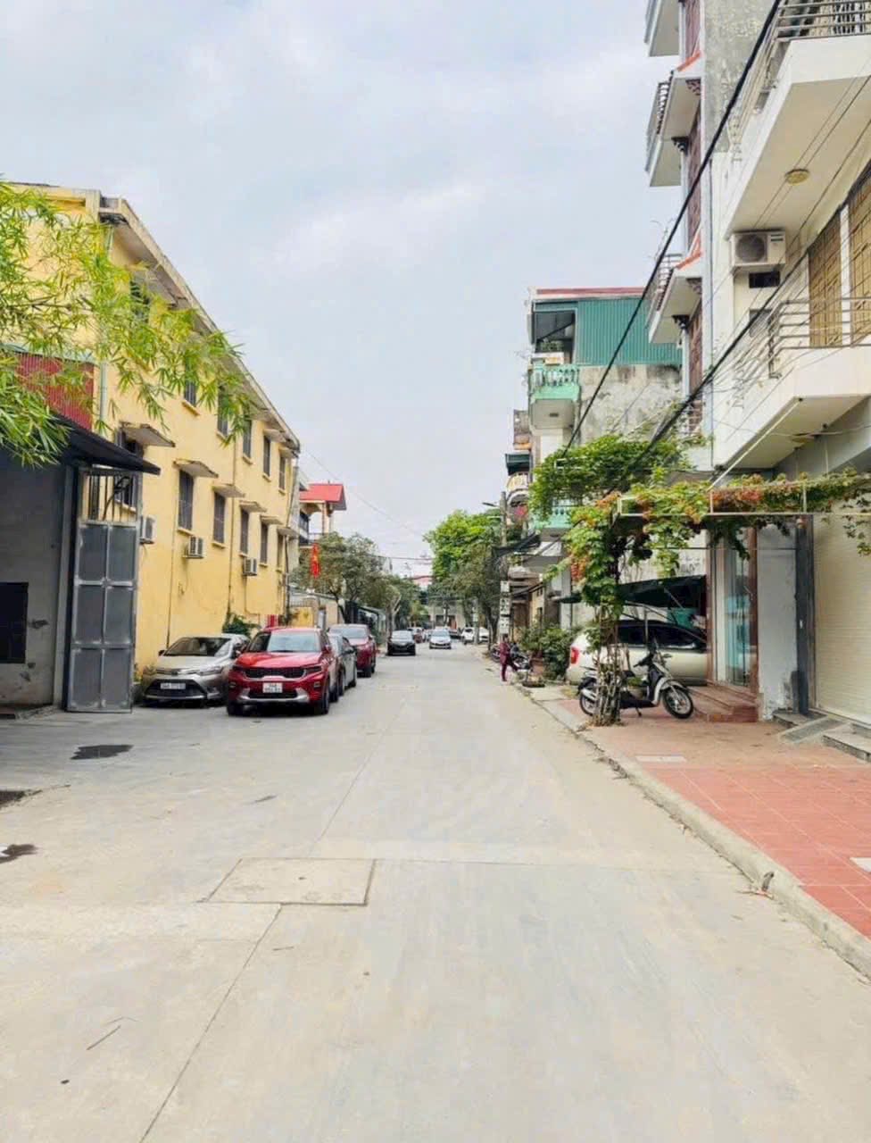 Bán lô đất ngõ 218 Nguyễn Hữu Cầu, ph Ngọc Châu, TP HD, 40.7m2, mt hơn 7m, 1.65 tỷ có bớt