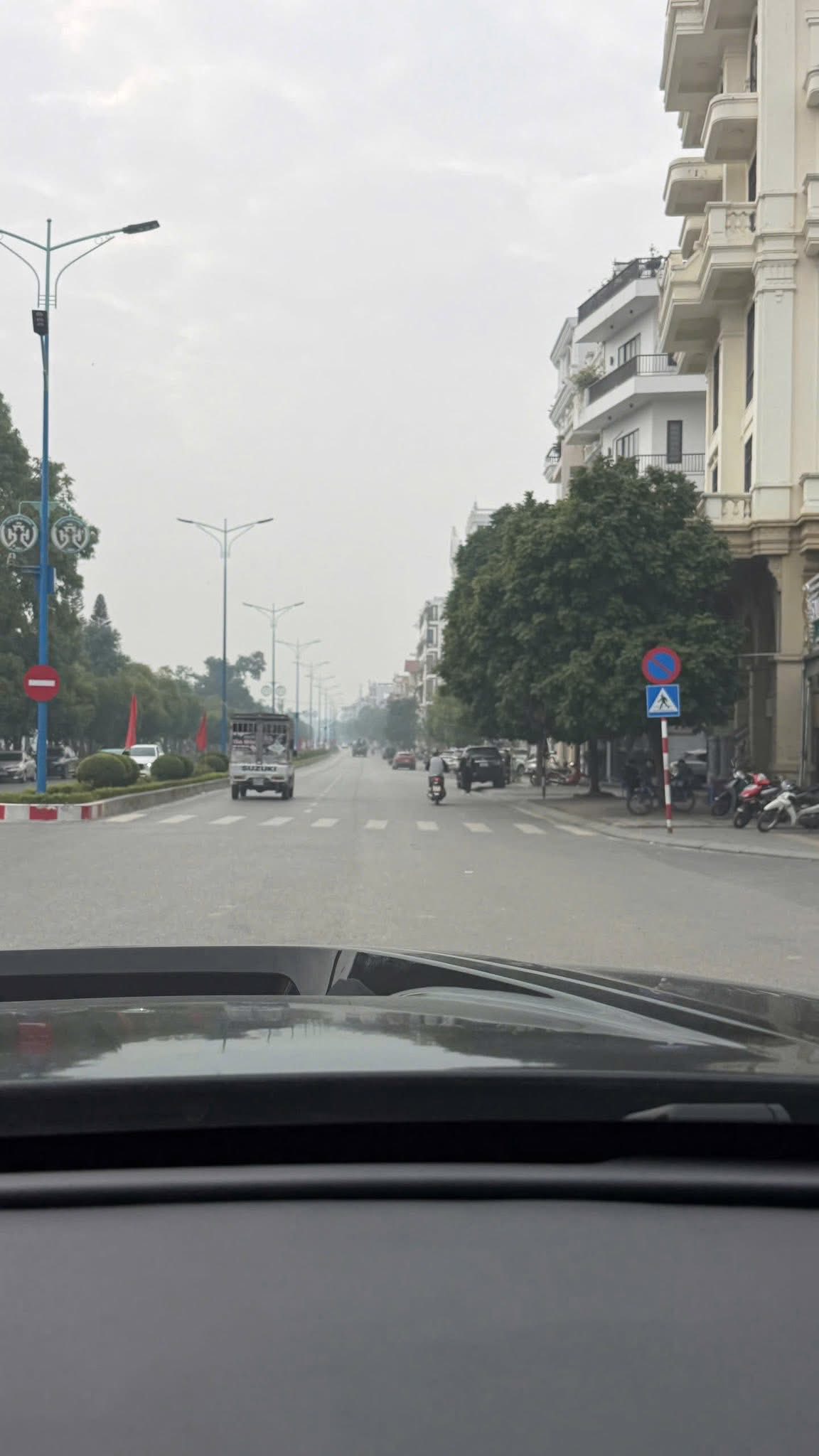 Bán lô đất mặt phố Hòa Bình, ph Hải Dương, TP Hải Phòng, 280.5m2, mt 11.55m, đường to