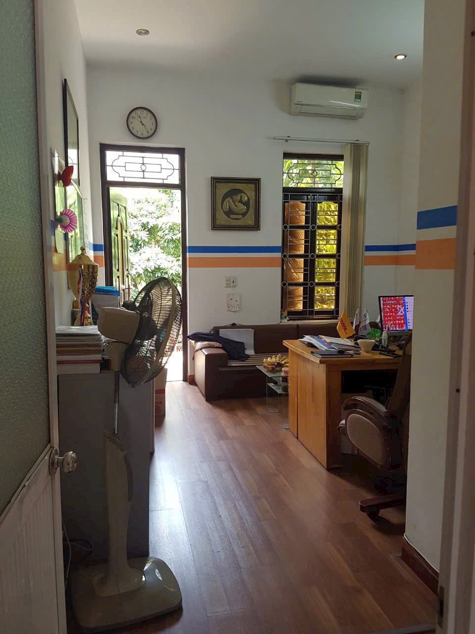 Bán căn nhà mặt phố Quyết Thắng, ph Bình Hàn, TP HD, 72m2, mt 4.25m, 2 tầng, KD, chỉ 4.x tỷ 2