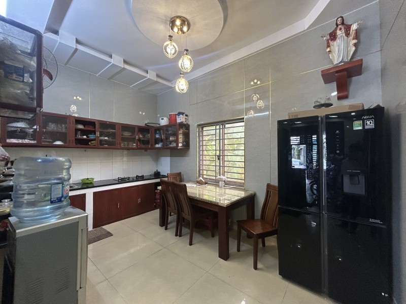 Bán nhà đường số 8, Phường Linh Xuân, Thủ Đức, TP HCM. DT  50m2, 3 tầng, 3PN, SH, 4.95 tỷ. 3