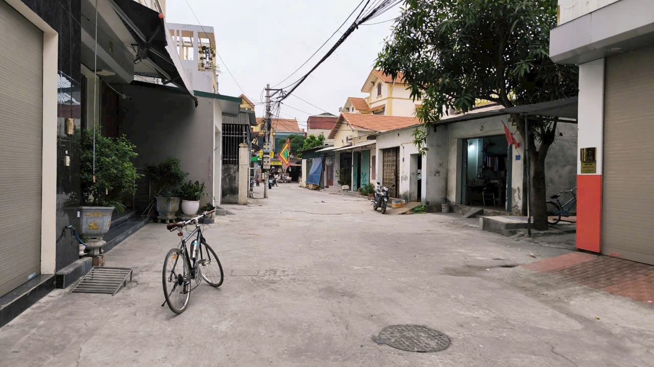 Bán lô đất mặt phố Lý Tử Cấu, phường Tứ Minh, TP HD, 71.9m2, mt hơn 5m, gần chợ, KD tốt, 2.5 tỷ 3