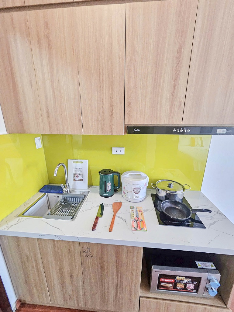 Cho thuê Căn hộ chung cư đường Lạc Long Quân, Phường Nhật Tân, Diện tích 36m², Giá 7.3 Triệu/tháng