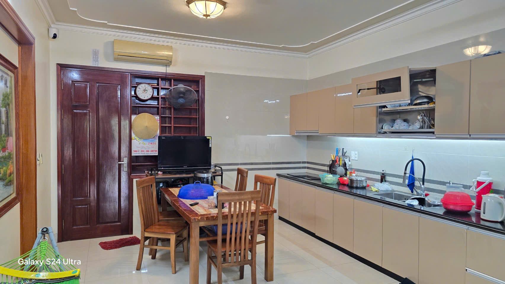 Bán căn nhà 4 tầng mặt phố KĐT An Phú, ph Tân Bình, TP HD, 67.5m2, mt 4.5m, 3 ngủ, 5.x tỷ 2