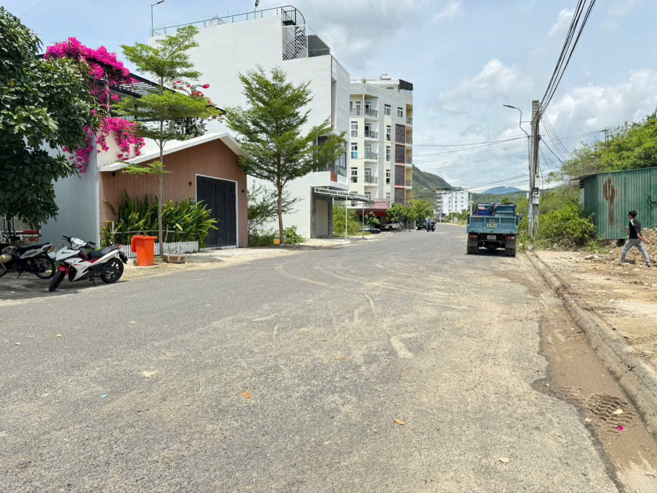 BÁN ĐẤT BIỆT THỰ 2 MẶT TIỀN TRIỆU QUANG PHỤC, VĨNH HÒA, BẮC NHA TRANG, GIÁ 15,5 TỶ