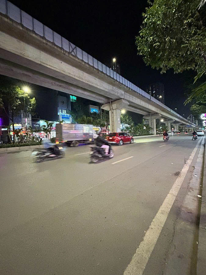 Bán gấp tòa nhà đẹp 9 tầng mặt phố Quang Trung, 220m2, mặt tiền rộng 9m, 2 mặt phố, vị trí đẹp,