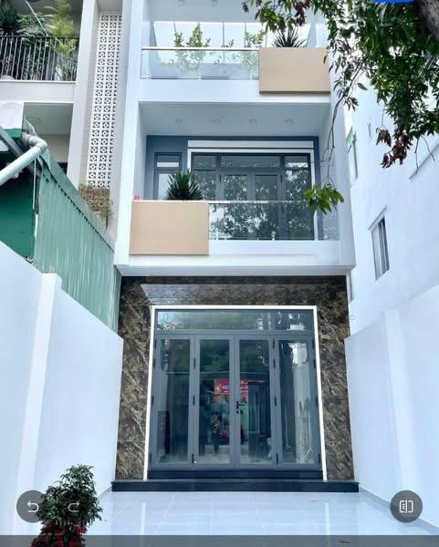 NHÀ MẶT TIỀN KINH DOANH -SÁT BÊN GIGAMALL, 3 LẦU TRỐNG SUỐT, 28TR.