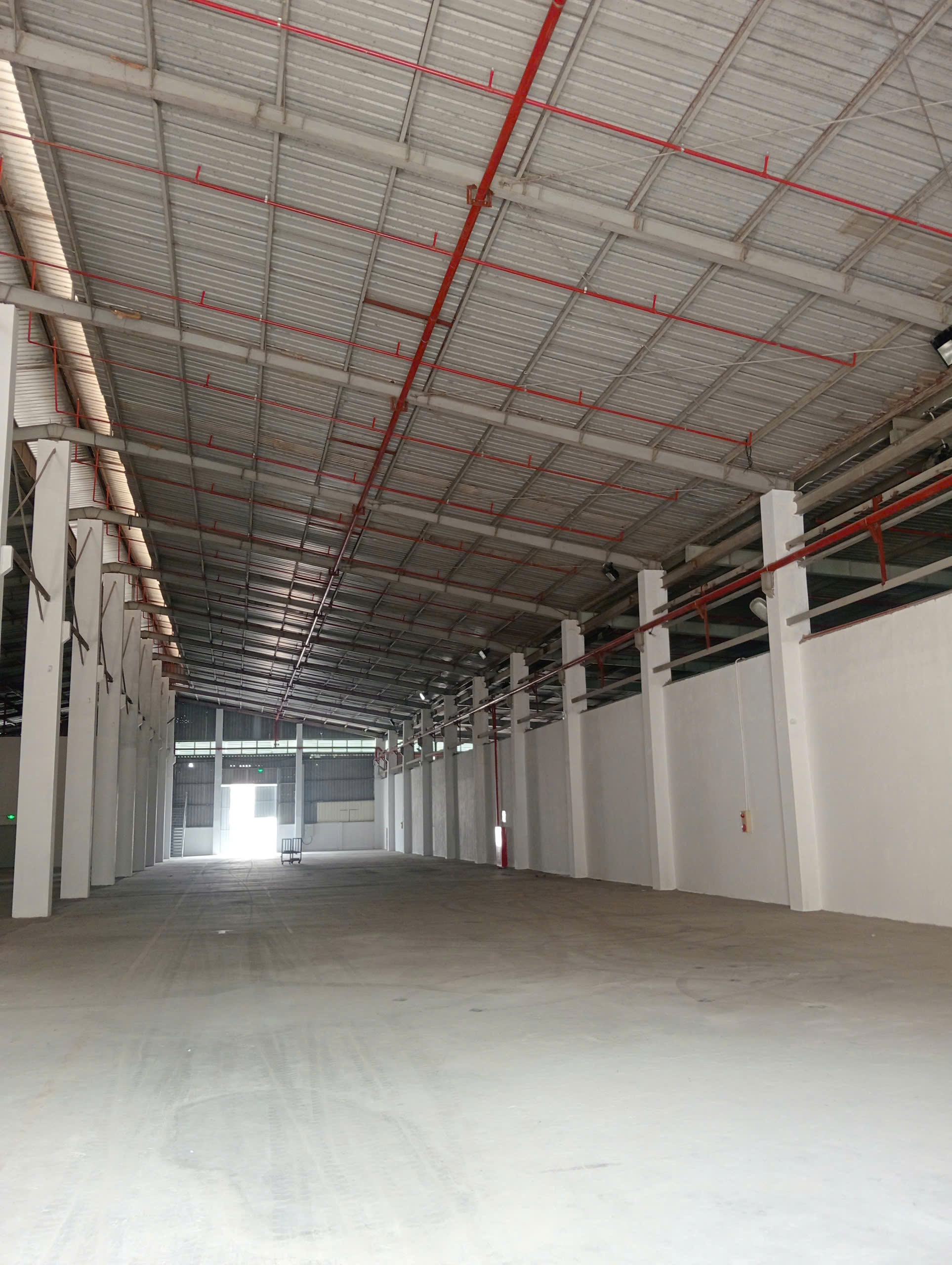 Cho thuê Kho - Nhà xưởng đường Vành Đai 4, Xã Kim Hoa, Diện tích 2700m², Giá 90 Nghìn/m²/tháng
