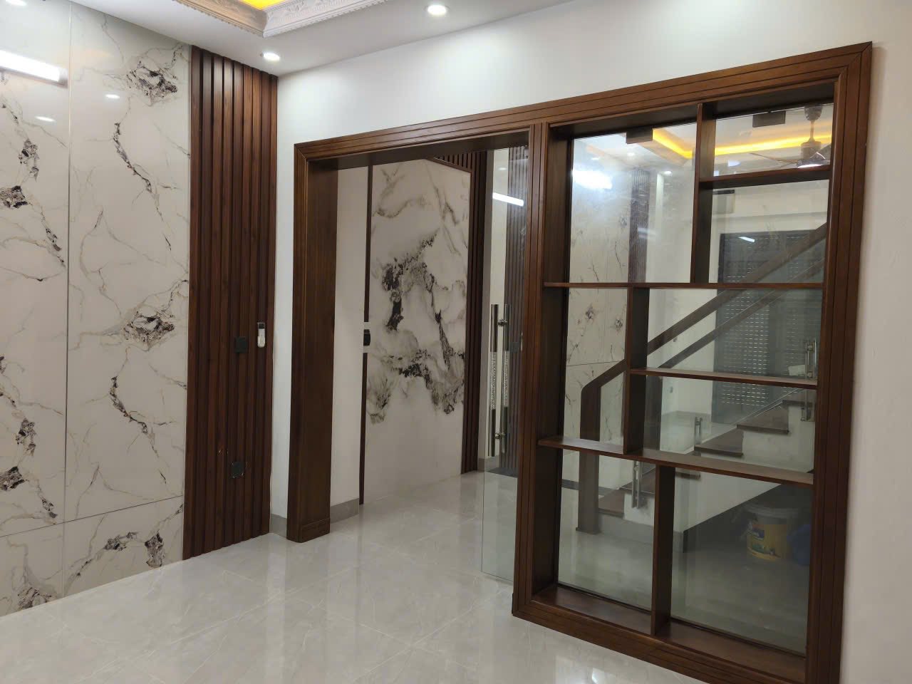 Bán căn nhà 4 tầng mặt phố Trần Quang Diệu, ph Hải Tân, TP HD, 63.2m2, 4 ngủ, 4.5 tỷ 2