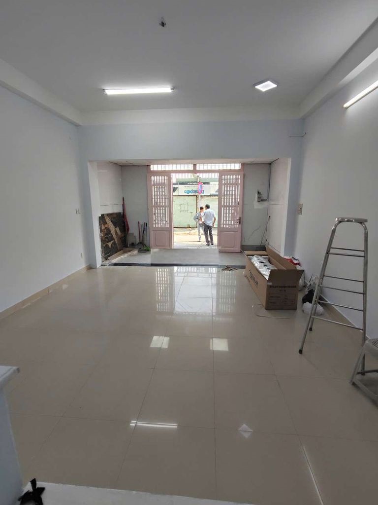 HÀNG SIÊU HIẾM MT KDC SÔNG ĐÀ 5M x18M TRỆT 2LAU 3PN GIÁ 16TR 2