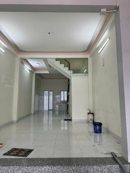 Cho thuê Nhà mặt tiền đường Hiệp Bình, Phường Hiệp Bình Chánh, Diện tích 250m², Giá 16 Triệu/tháng