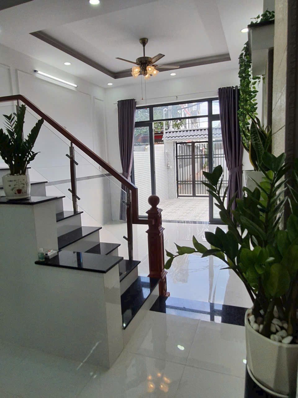 Cho thuê nhà nguyên căng đường số 10 linh xuân thủ đức LH 0909428959. 3