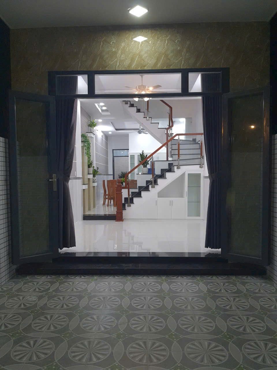 Cho thuê nhà nguyên căng đường số 10 linh xuân thủ đức LH 0909428959. 6