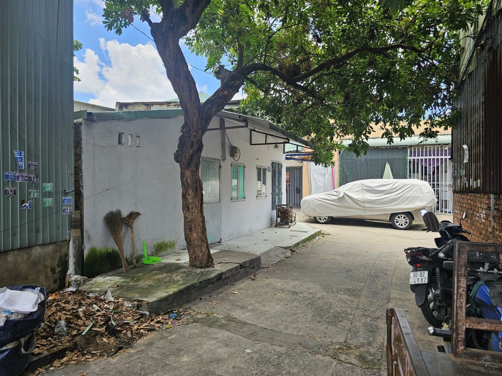 NHÀ 55M2 SHR – HẺM XE HƠI NGAY CẦU VƯỢT LINH XUÂN – 2,1 TỶ