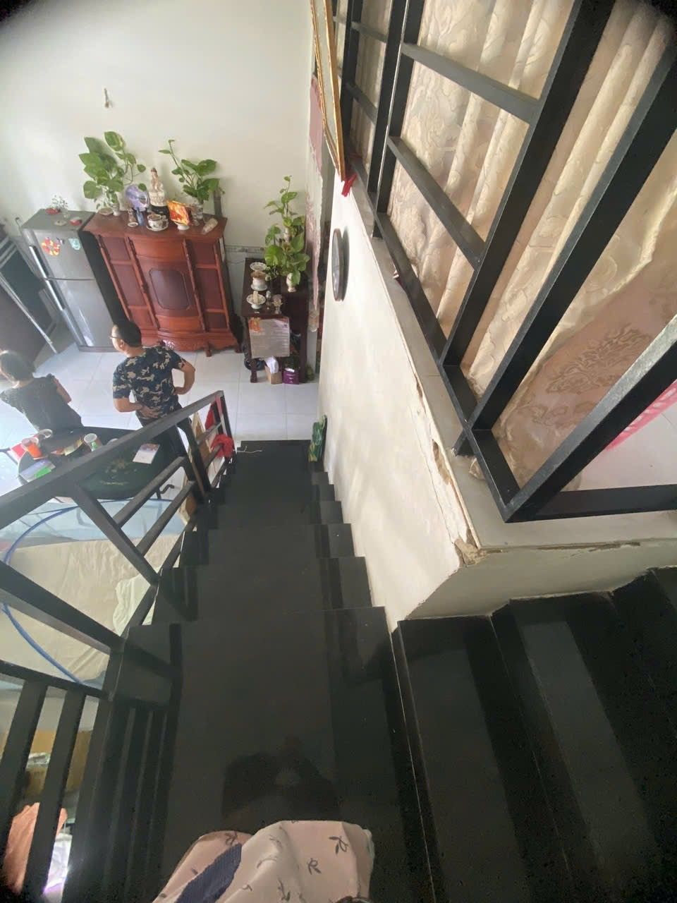 NHÀ ĐẸP 80M2 SHR DÂN CƯ HIỆN HỮU – LINH XUÂN THỦ ĐỨC – 2,7 TỶ 5