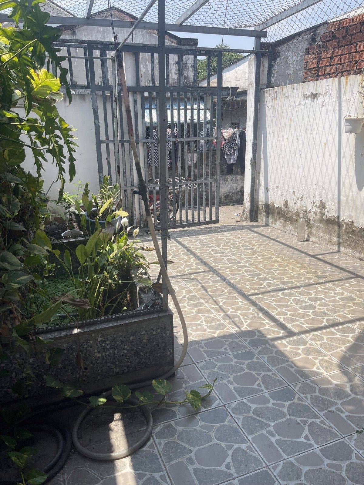 NHÀ ĐẸP 80M2 SHR DÂN CƯ HIỆN HỮU – LINH XUÂN THỦ ĐỨC – 2,7 TỶ 2