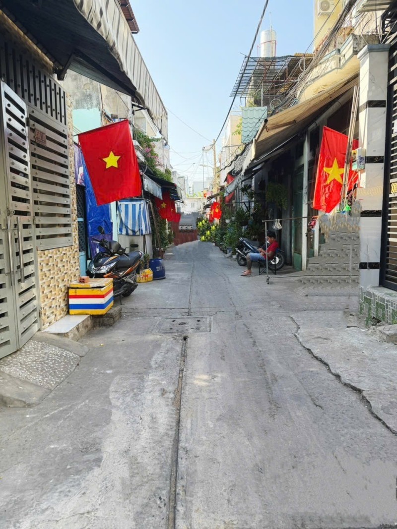 CHIẾN LƯỢC GIÁP TÂN HÒA ĐÔNG 31M2 2 TẦNG 2PN 2WC CHỈ 3.55 TỶ 11