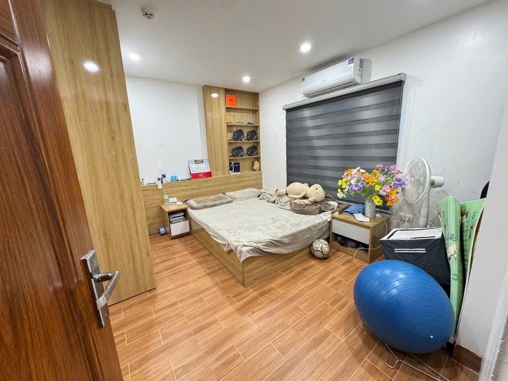 NHÀ MỚI 5 TẦNG MT RỘNG NHẤT KHU TĐC TU HOÀNG, Ô TÔ TRÁNH, VỈA HÈ, KINH DOANH 4