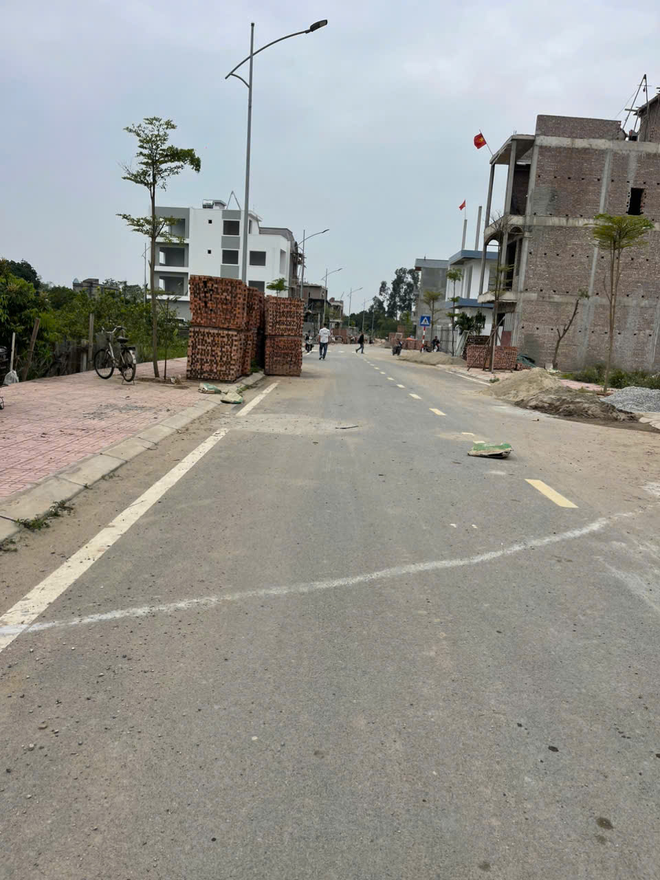 BÁN ĐẤT GIÃN DÂN THÔN HOẰNG, XÃ LẠC ĐẠO, HƯNG YÊN, 90m, Giá tốt: 0835459289