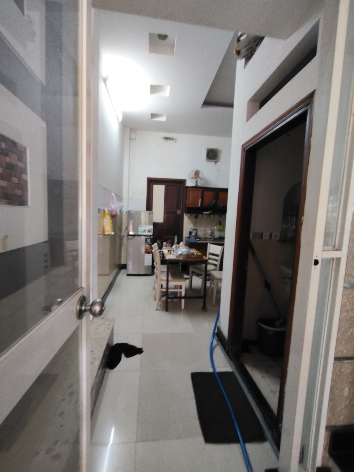 GẦN CHỢ THỦ ĐỨC - NHÀ 2 TẦNG 50M2 – SỔ RIÊNG KHÔNG QUY HOẠCH KHÔNG LỘ GIỚI – 2,95 6