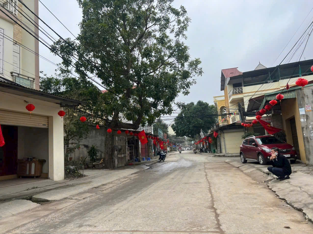 Chủ cần bán căn nhà tại trục chính xã Lạc Hồng, ngay vành đai 4, sát KCN Phố Nối A: 0835459289