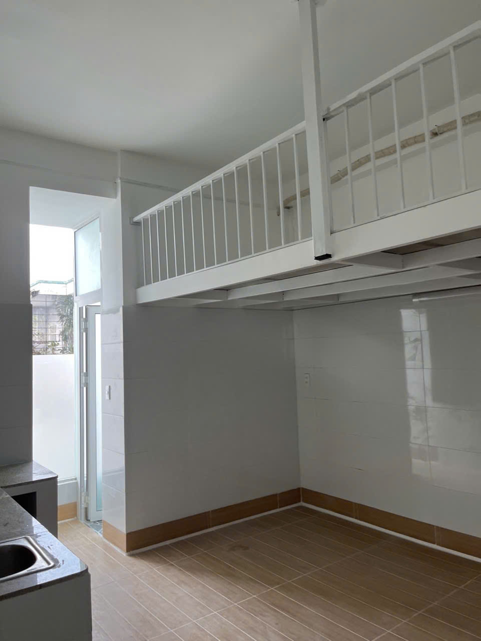 Cần bán Nhà mặt tiền đường 4, Phường Tăng Nhơn Phú B, Diện tích 70m², 2