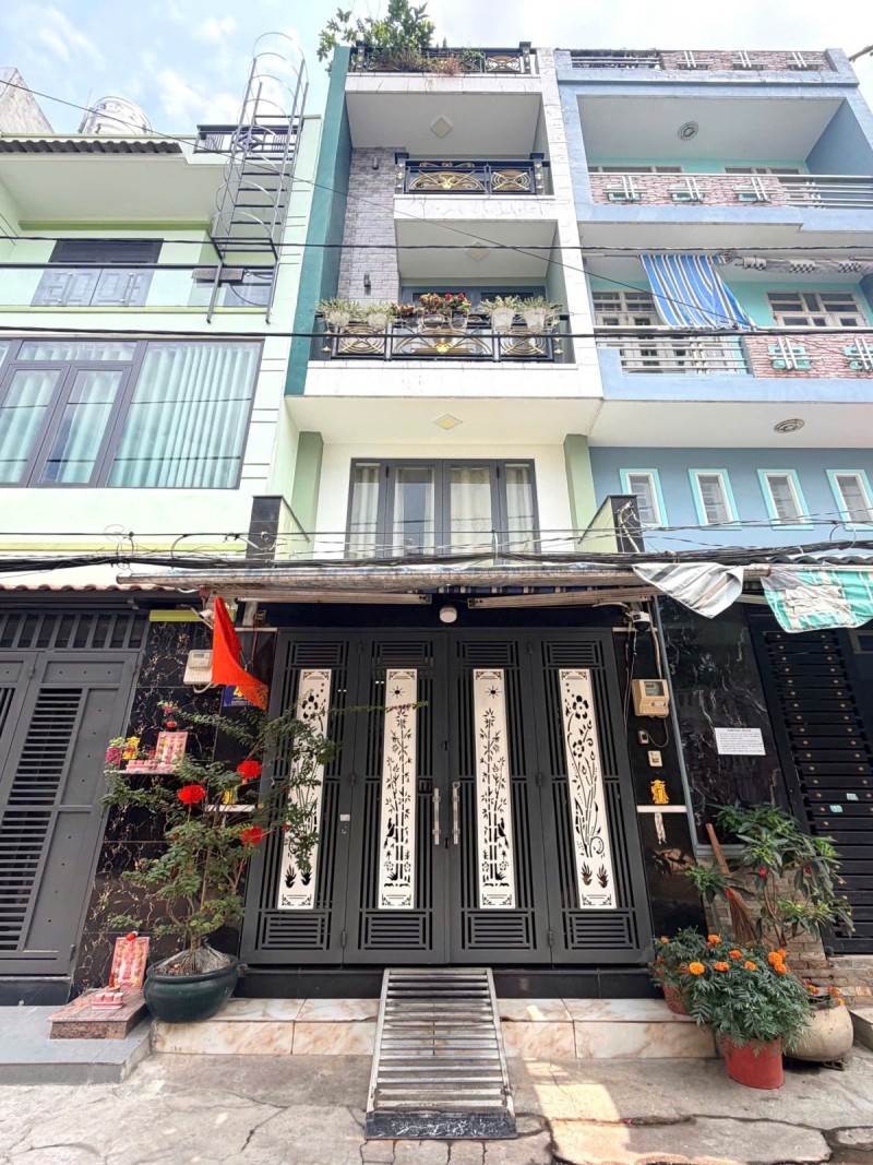 MẶT TIỀN ĐƯỜNG 5M GIÁP TÂN PHÚ 24M2 5 TẦNG BTCT SÂN THƯỢNG CHỈ 4.16 TỶ