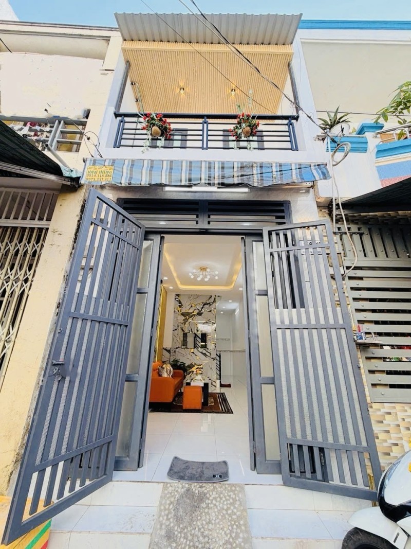 CHIẾN LƯỢC GIÁP TÂN HÒA ĐÔNG 31M2 2 TẦNG 2PN 2WC CHỈ 3.55 TỶ