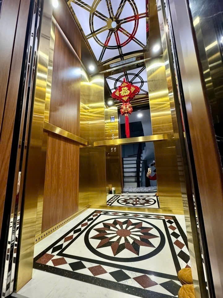 NHÀ NGHỆ SĨ ĐỘC BẢN – PHỐ NGUYỄN HY QUANG – 47M² – MT 7M – Ô TÔ VÀO NHÀ – 27,5 TỶ 2