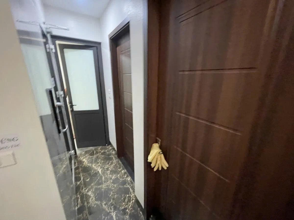 Hiếm nhà đẹp 7 tầng mặt phố Nhuệ Giang, 50m2, mặt tiền rộng 7m, thang máy, vỉa hè rộng, kinh doanh 2