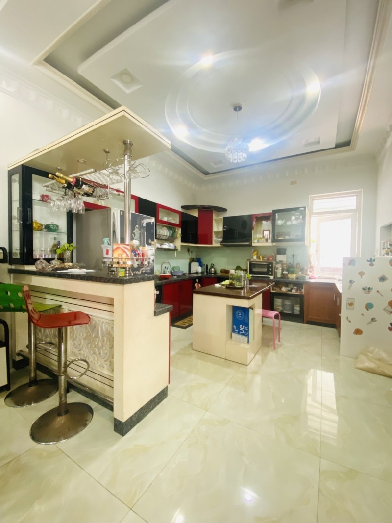 Bán Biệt Thự đường số 14, Bình Trưng Tây, Q2, TP HCM. DT 310m2, 3 tầng, Sổ Hồng. Giá  26.9 Tỷ - 3