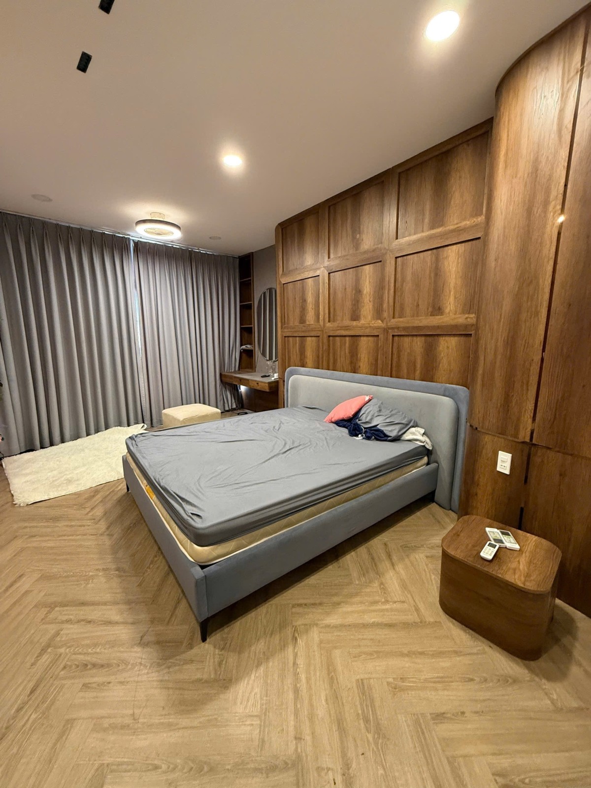 TOÀ NHÀ MẶT TIỀN VẠN KIẾP - 7 TẦNG THANG MÁY - HỢP ĐỒNG THUÊ 110 TRIỆU/THÁNG 24