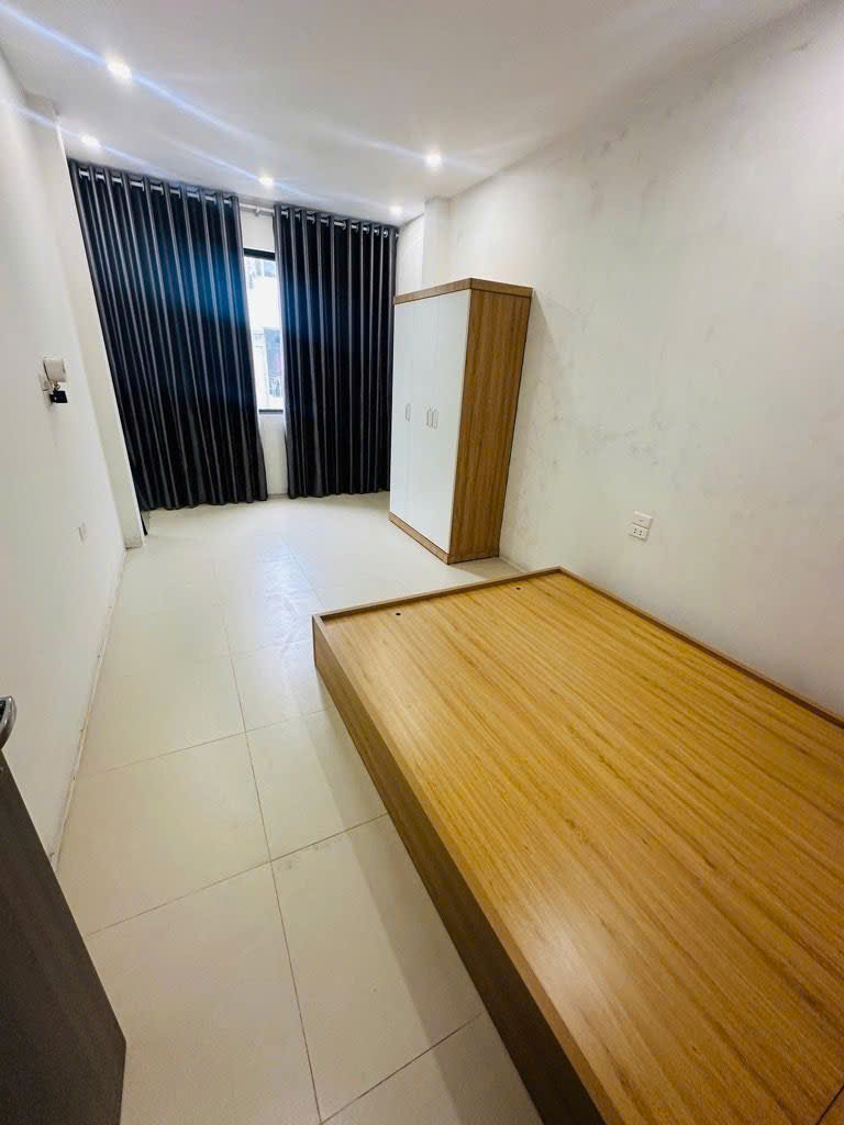 NHÀ 5 TẦNG TĐC TU HOÀNG VỈA HÈ, PHÂN LÔ, NHỔN, XUÂN PHƯƠNG, 12 tỷ 3