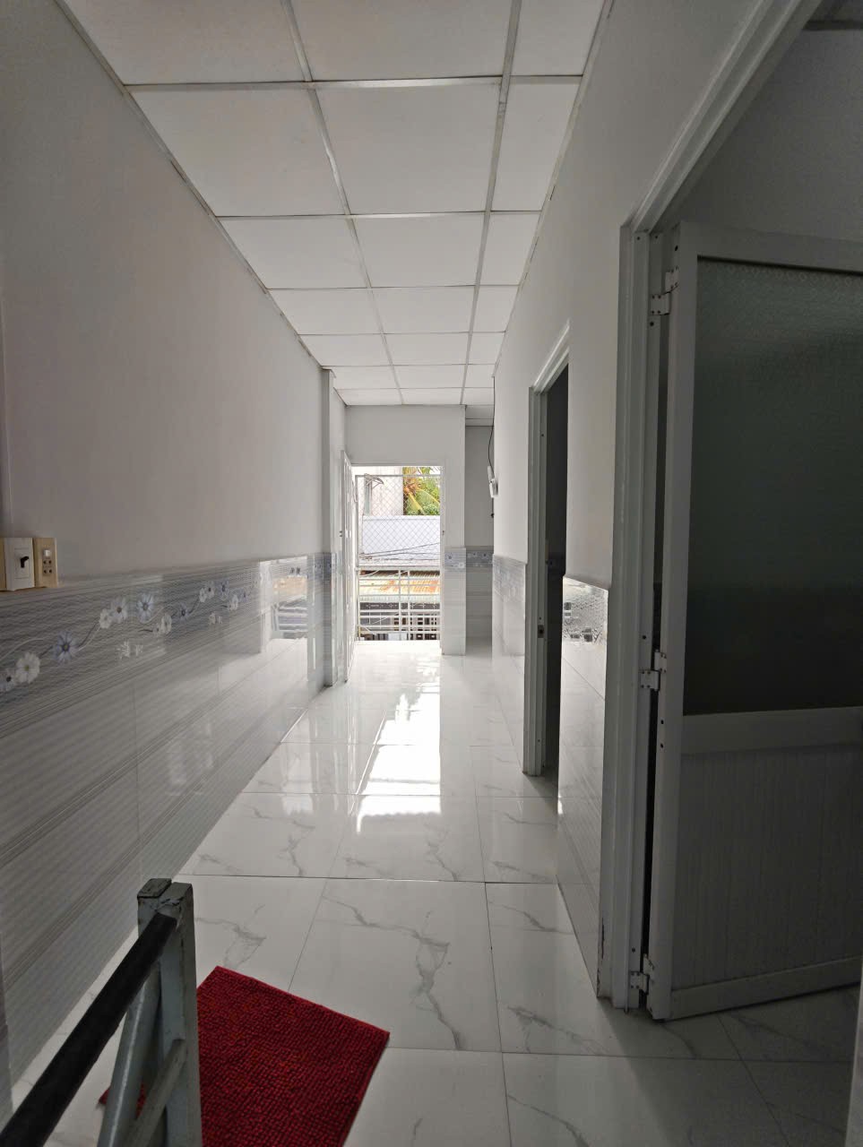 129. Nhà 5 triệu 2 phòng ngủ có nội thất gần Đền Hùng 5