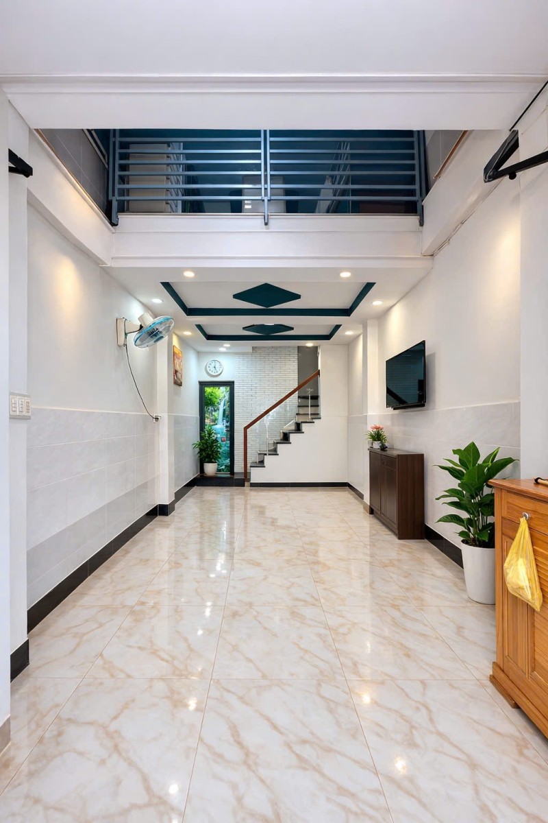 MẶT TIỀN ĐƯỜNG 5M GIÁP TÂN PHÚ 24M2 5 TẦNG BTCT SÂN THƯỢNG CHỈ 4.16 TỶ 2