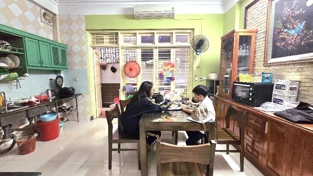 Duy nhất 1 căn ! nhà 87m x 4T Ngọc Lâm ngõ oto giá đầu tư ! 2