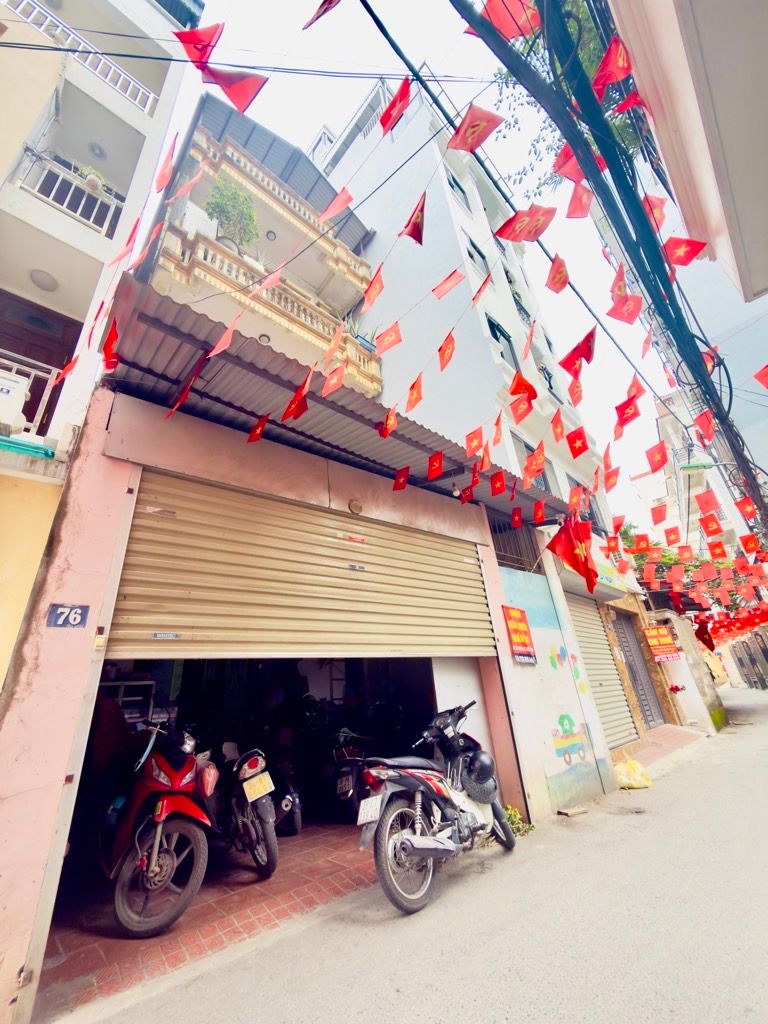 Bán nhà Xuân Đỉnh ngõ thông oto 79m2- 3 tầng- giá 13 tỷ. 2