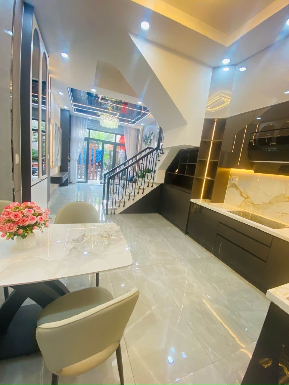 Bán nhà đường số 1, Long Trường, Thủ Đức, Hẻm 8m, 3 tầng, 52m, 5.7 tỷ 3