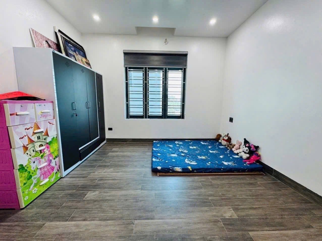 Bán căn nhà 4.5 tầng KĐT Bắc Nguyễn Lương Bằng, ph Việt Hòa, TP HD, 60.75m2, mt 4.5m 4