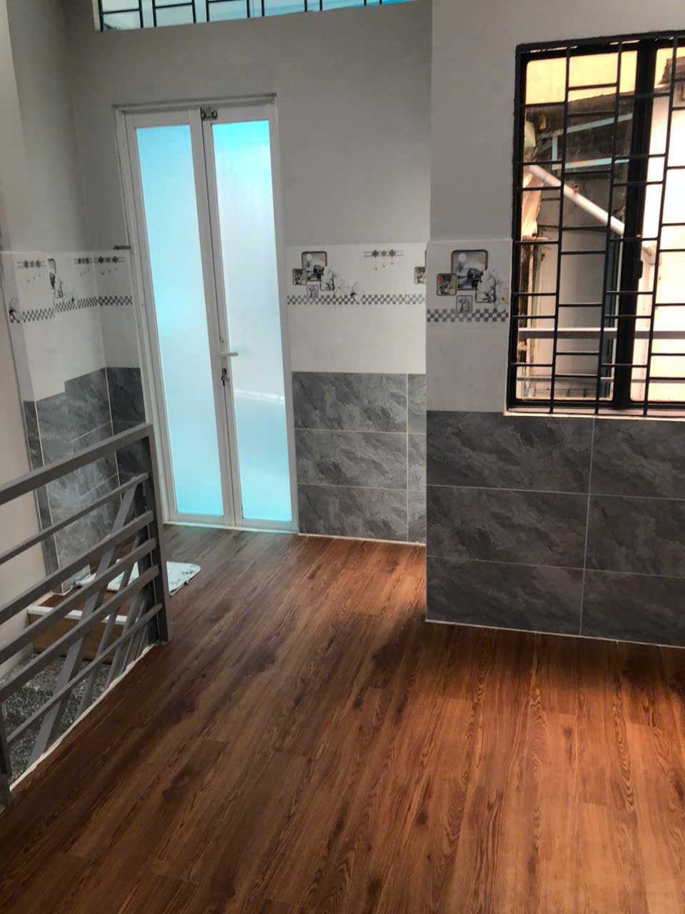 Bán nhà 72/19 Huỳnh văn bánh p 15 Phú nhuận Giá : 2,9 tỉ có thương lượng 3