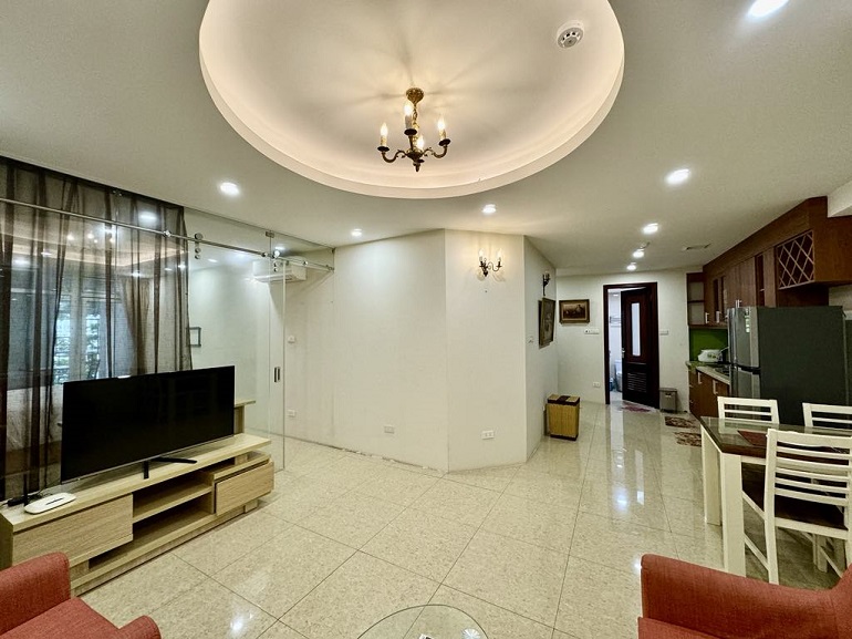 Cho thuê Căn hộ chung cư đường Giảng Võ, Phường Giảng Võ, Diện tích 65m², Giá 12 Triệu/tháng