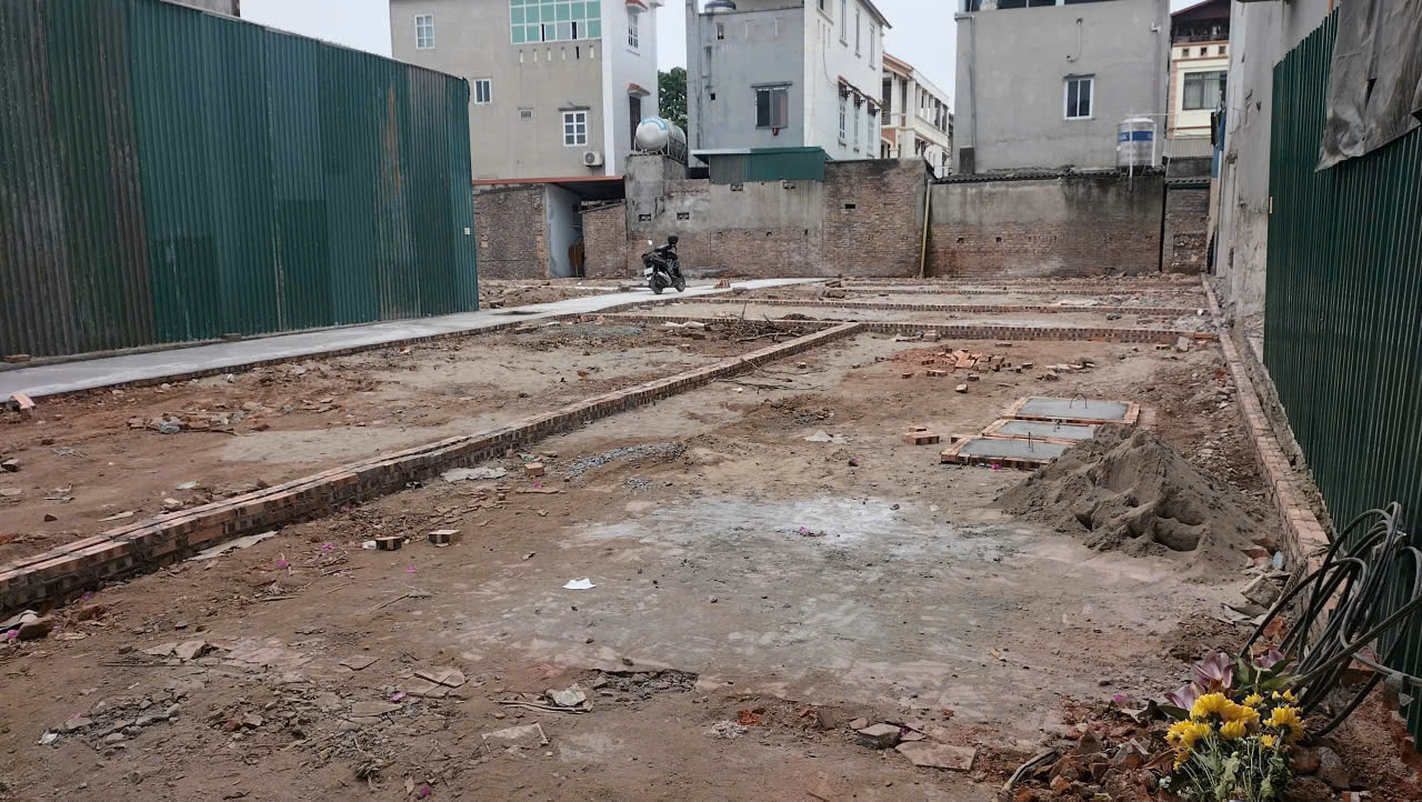 Chính chủ cần bán Ngọc Quỳnh - TT Như Quỳnh, giá chỉ 1.x tỷ: 0835459289