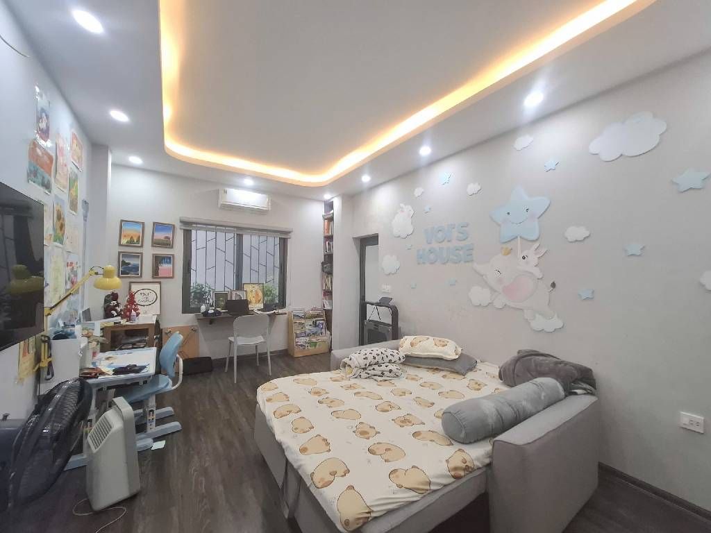 Cần bán Nhà mặt tiền đường Tân Mai, Phường Tân Mai, Diện tích 73m², Giá 22.5 Tỷ 2