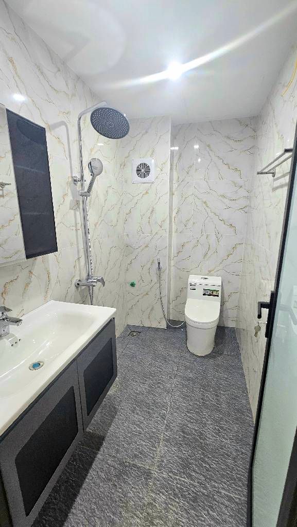 Cần bán Nhà mặt tiền đường Lạc Trung, Phường Thanh Lương, Diện tích 48m², Giá 17.8 Tỷ 5