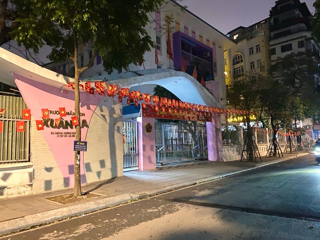 Bán căn hộ đẹp ngõ 28 Xuân La lô góc 64m2-3N1VS- giá 6,55 tỷ 5