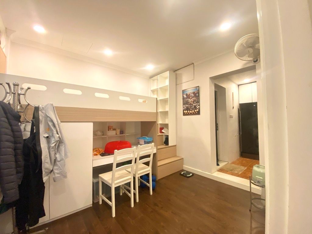 Bán căn hộ đẹp ngõ 28 Xuân La lô góc 64m2-3N1VS- giá 6,55 tỷ 3