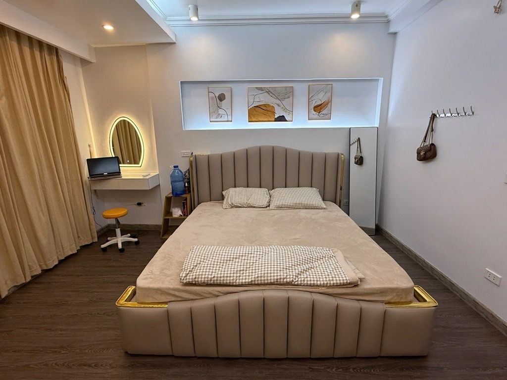 Nhà 5T Ngọc Lâm dân xây, ngõ rộng, gần phố chỉ hơn 9 tỷ còn tl. 2