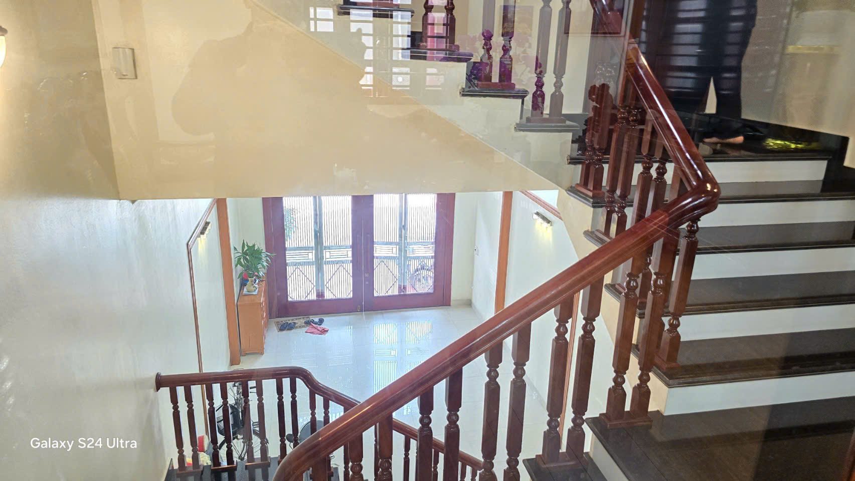 Bán căn nhà 4 tầng mặt phố KĐT An Phú, ph Tân Bình, TP HD, 67.5m2, mt 4.5m, 3 ngủ, 5.x tỷ 5