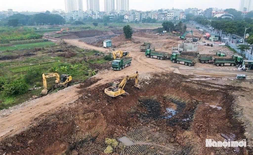 BÁN NHÀ BÁT KHỐI LONG BIÊN - VIEW CÔNG VIÊN HỒ ĐIỀU HOÀ - VỊ TRÍ CỰC ĐẸP. 4